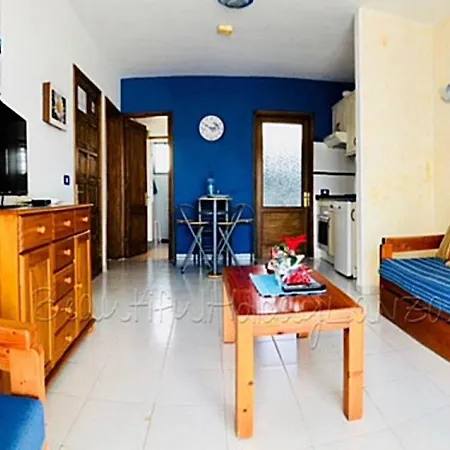 شقة Bellissima 200m From The Ocean With Pool, Wifi & Sat-tv بويرتو ذيل كارمين