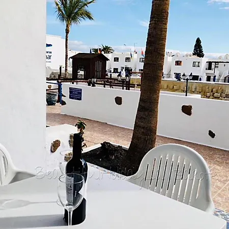 Bellissima 200m From The Ocean With Pool, Wifi & Sat-tv Apartament *